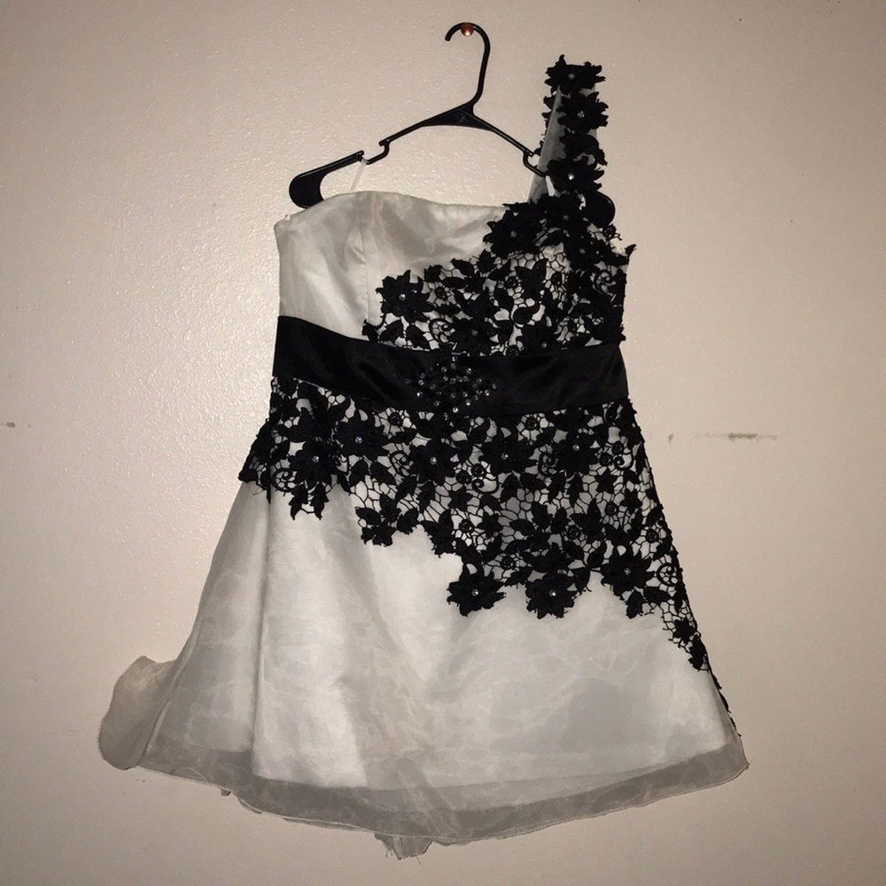 Homecoming dress